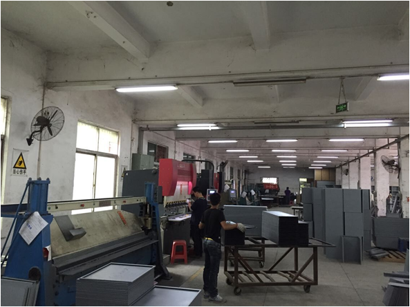 How can 80–150 workstations stay focus-friendly without turning into a noise nightmare? 图片
